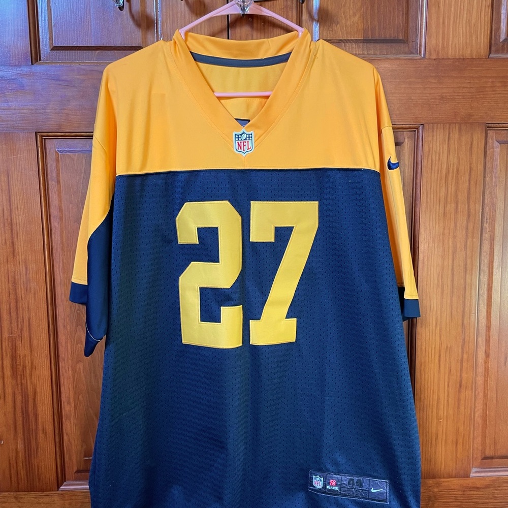 LACY Jersey